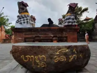 Pura Tambang Badung 2 cropped