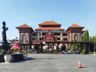 pasar badung 2
